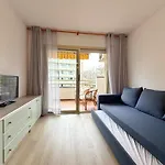 Domuum Holidays - Cordoba * Salou