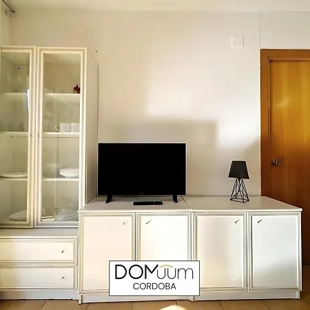 Domuum Holidays - Cordoba * Salou