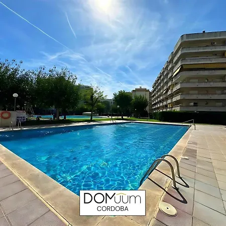 Domuum Holidays - Cordoba * Salou